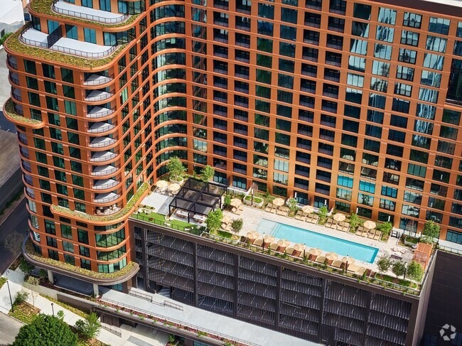 High Rise with Rooftop Pool - Stella at Star Metals
