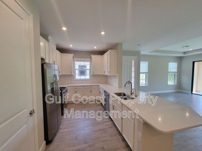 Building Photo - 5331 Rushmere Ct