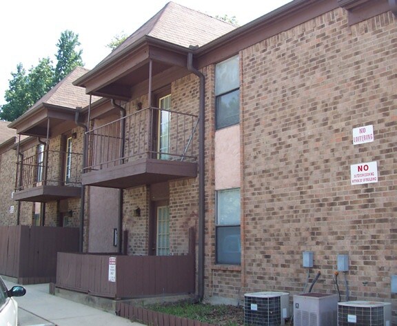 Foto del edificio - West Oak Village