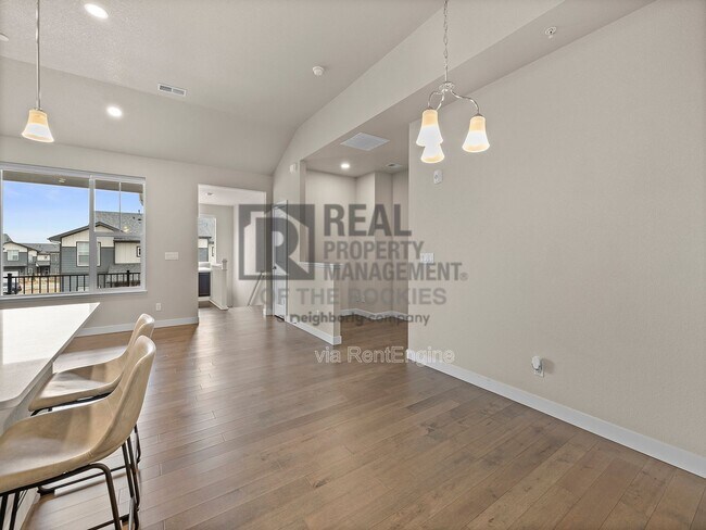 Foto del edificio - 4115 N Park Dr