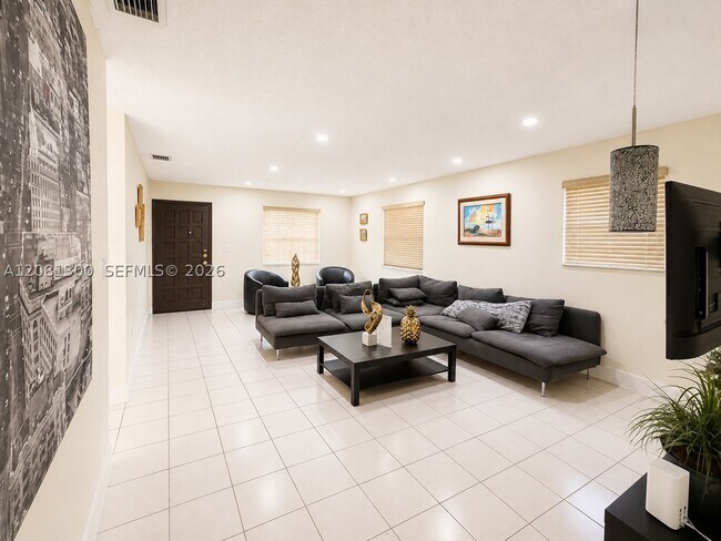 Foto del edificio - 2245 SW 62nd Ct