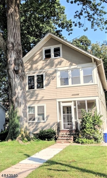 Foto principal - 71 Wildwood Ave
