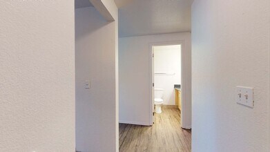 Interior Photo - Tualatin Heights