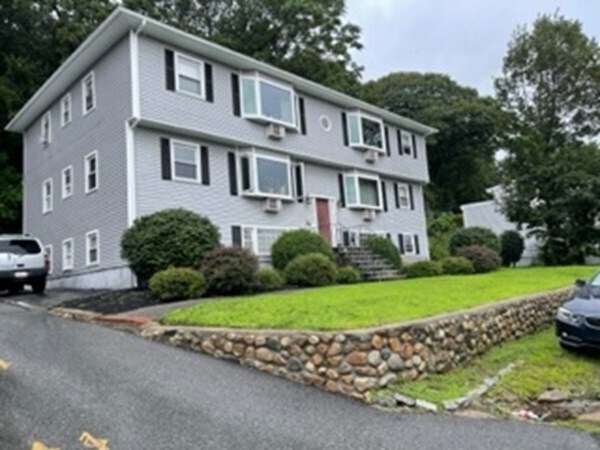 Primary Photo - 121 Cambridge Rd