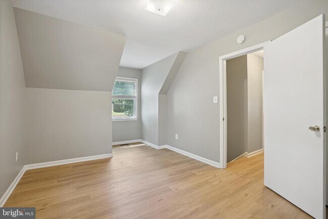 Building Photo - 2023 Griffith Rd