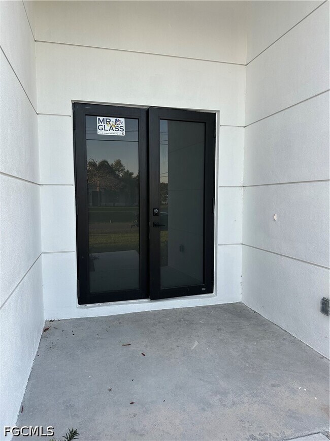 Foto del edificio - 2801 SW Embers Terrace