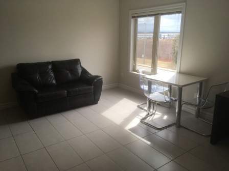 Building Photo - 40 Flanders Court