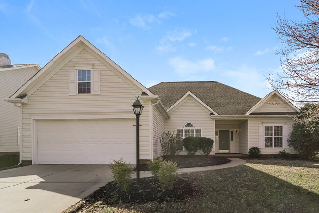 Building Photo - 4031 Huntmeadow Dr
