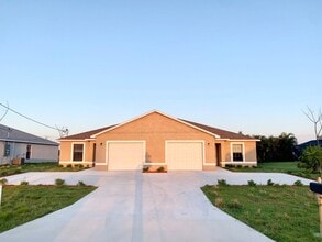 Building Photo - 2830 SW 7th Pl