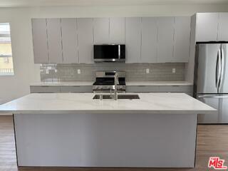 Foto del edificio - 11253 Hatteras St