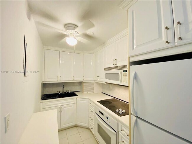 2900 Banyan St Unit 104 photo'