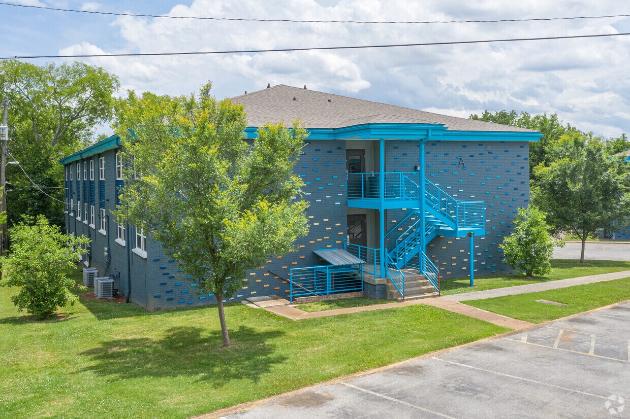 The Canvas Apartments 1120 Litton Ave Nashville, TN