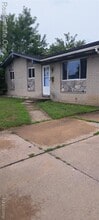 Building Photo - 30525 Cherry Ave