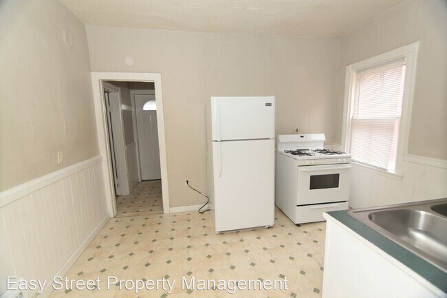 Building Photo - 2 br, 1 bath House - 2708 7th Ave