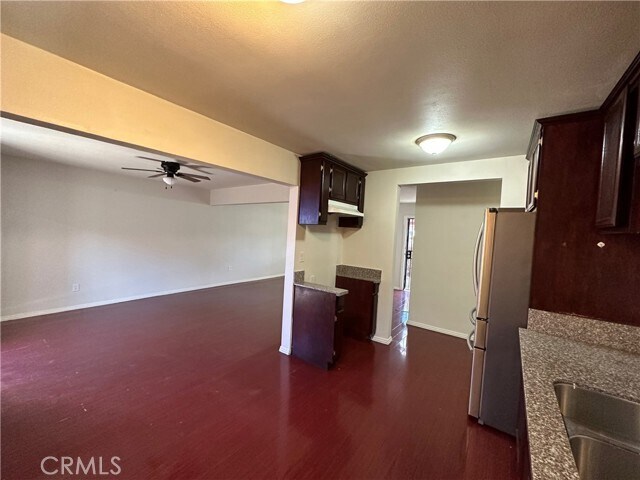 Building Photo - 10415 Kalmia St