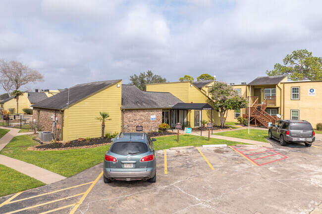 Building Photo - shadow Bay Apartments