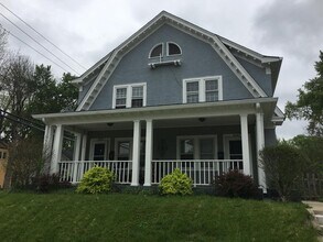 Building Photo - 5163 N Park Ave