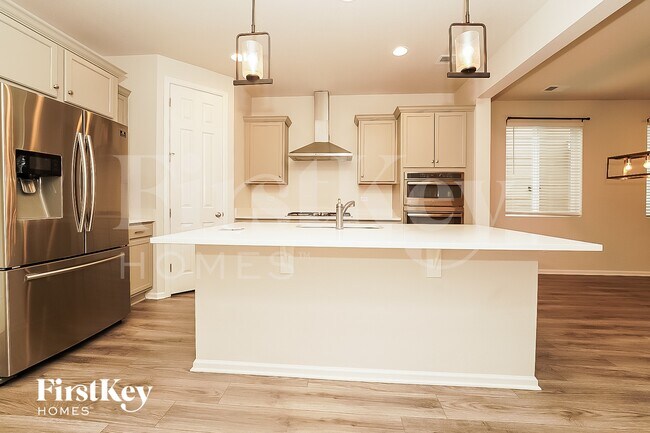 Foto del edificio - 9842 Reunion Pkwy