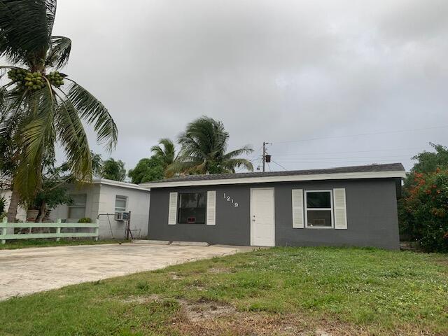 Building Photo - 1219 Highland Rd