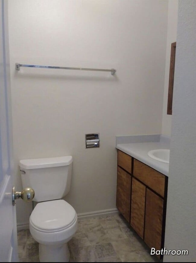 Building Photo - 216 S 100 E