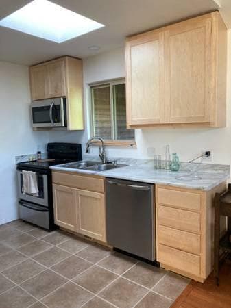 Foto del edificio - 498 NW Scenic Dr