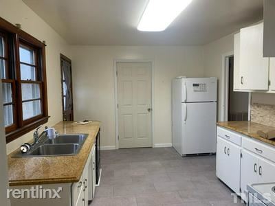 Foto del edificio - 2 br, 1 bath House - 520 Rose Ln