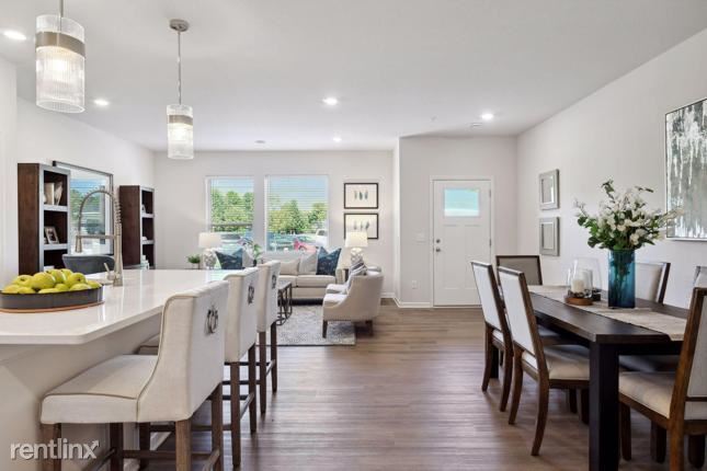 Foto del edificio - 3 br, 2 bath House - 2422 R N Blossom Circle