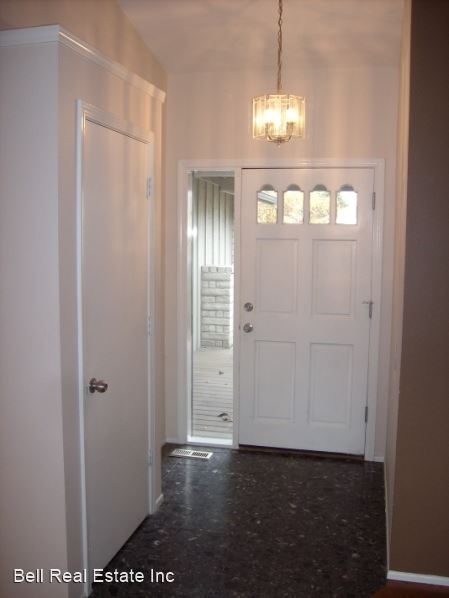 Building Photo - 3 br, 2 bath House - 877 Chateau Meadows
