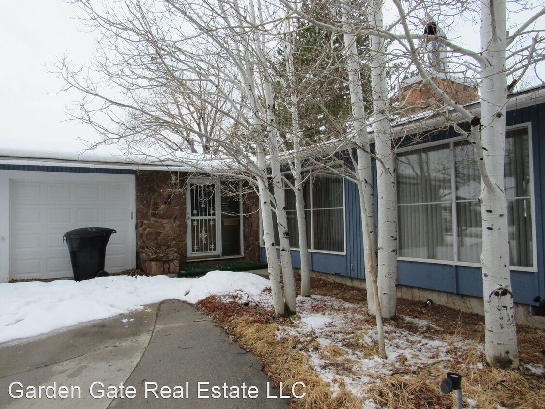 Primary Photo - 3 br, 2 bath House - 84 Primrose