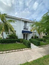 Building Photo - 119 Menores Ave