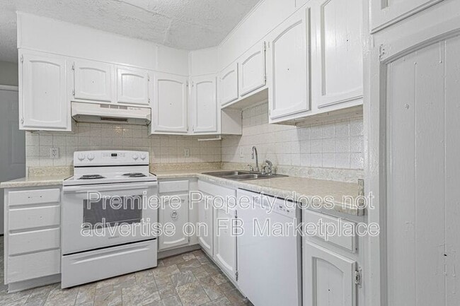 Building Photo - 1515 N Pearl St
