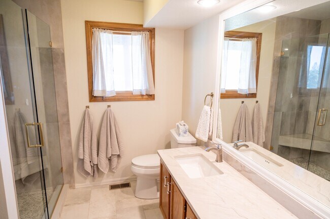 Foto del edificio - 14445 River Oaks Dr