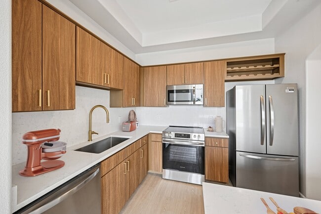Foto del edificio - 4550 Cherry Creek
