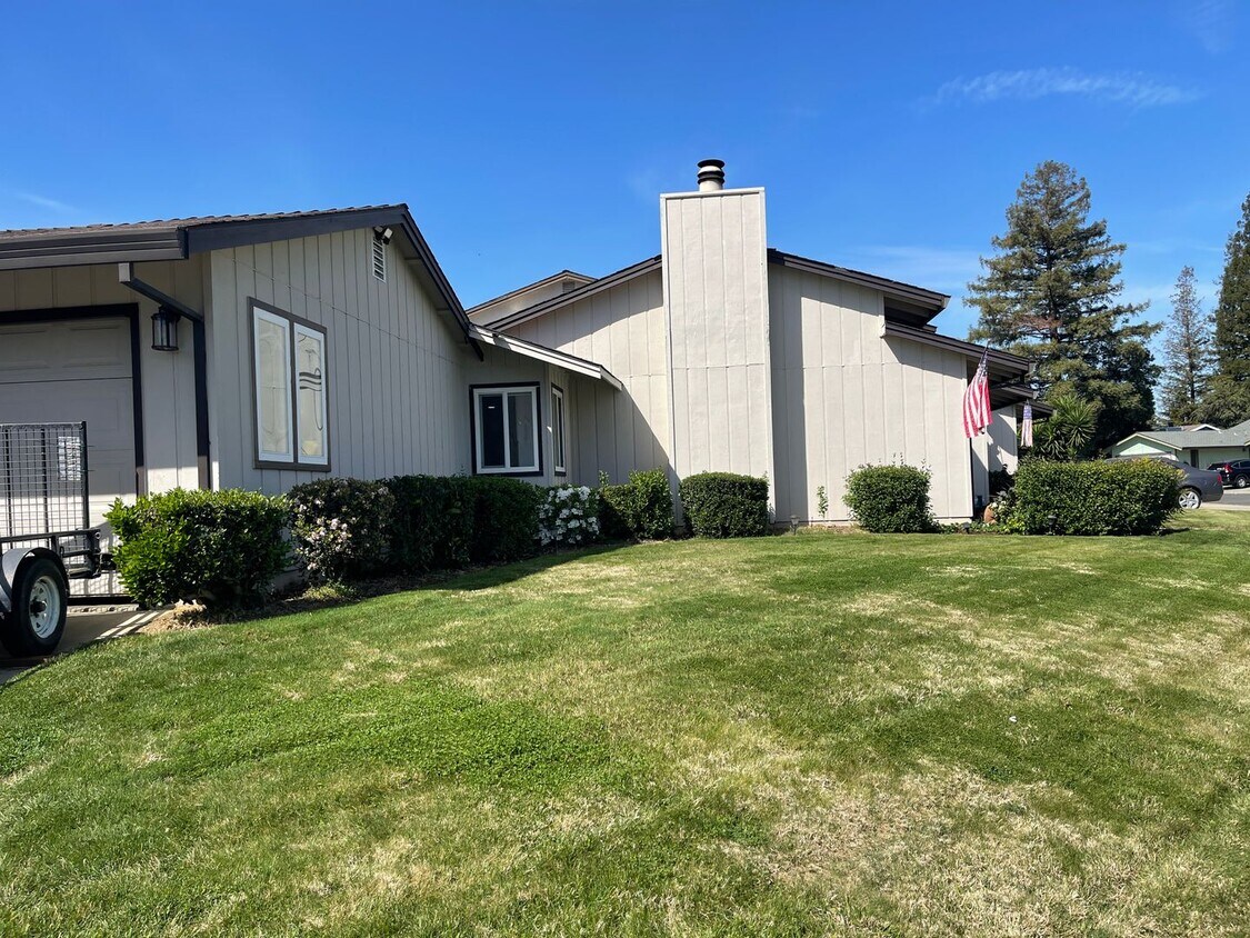 Foto principal - 1175-1177 RICKEY DRIVE