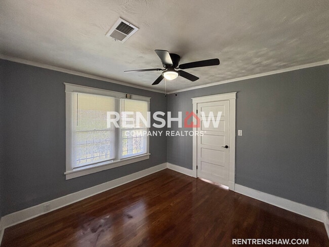 Building Photo - 3589 Faxon Ave