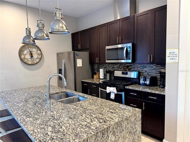 Building Photo - 2628 Sunrise Shores Dr