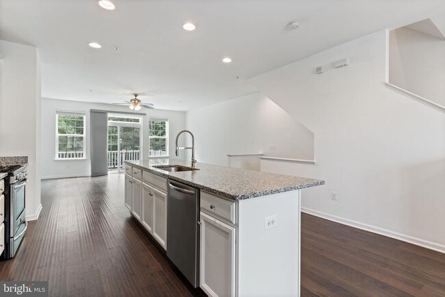 Building Photo - 23048 Mountain Laurel Ln