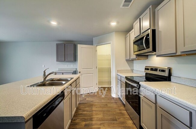 Photo - 1823 Fox Trce Cir House