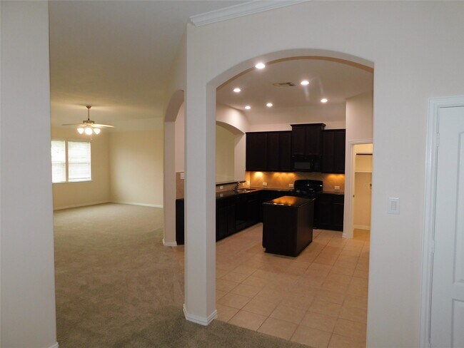Building Photo - 217 Harbor Bend Ln