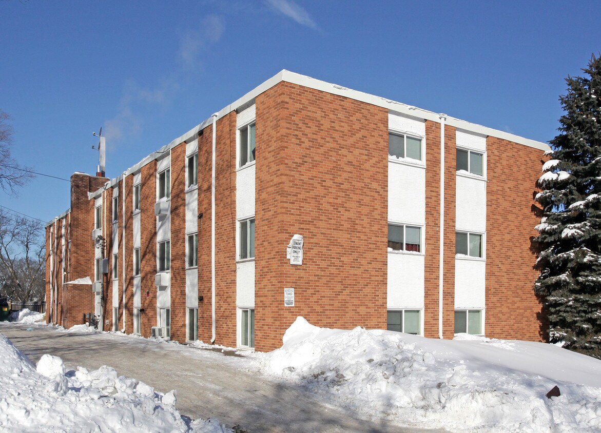 Primary Photo - 1338 7th St E