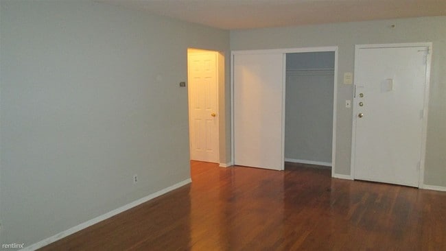 Building Photo - 509 Fairview Ave