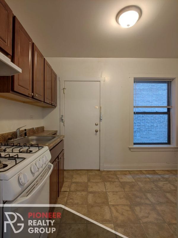 Building Photo - 2615 N Spaulding Ave