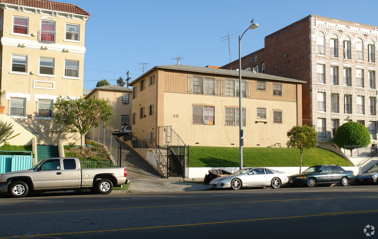 Building Photo - 411 S Rampart Blvd