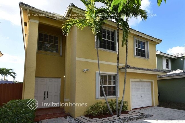 Building Photo - 10522 SW 161st Ave