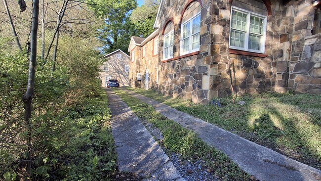 Foto del edificio - 1 Davis St NE