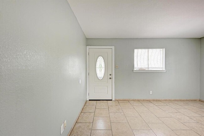 Foto del edificio - 4701 Bandera Rd