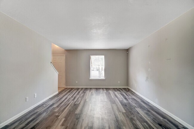 Foto del edificio - 3612 Willow Run Dr