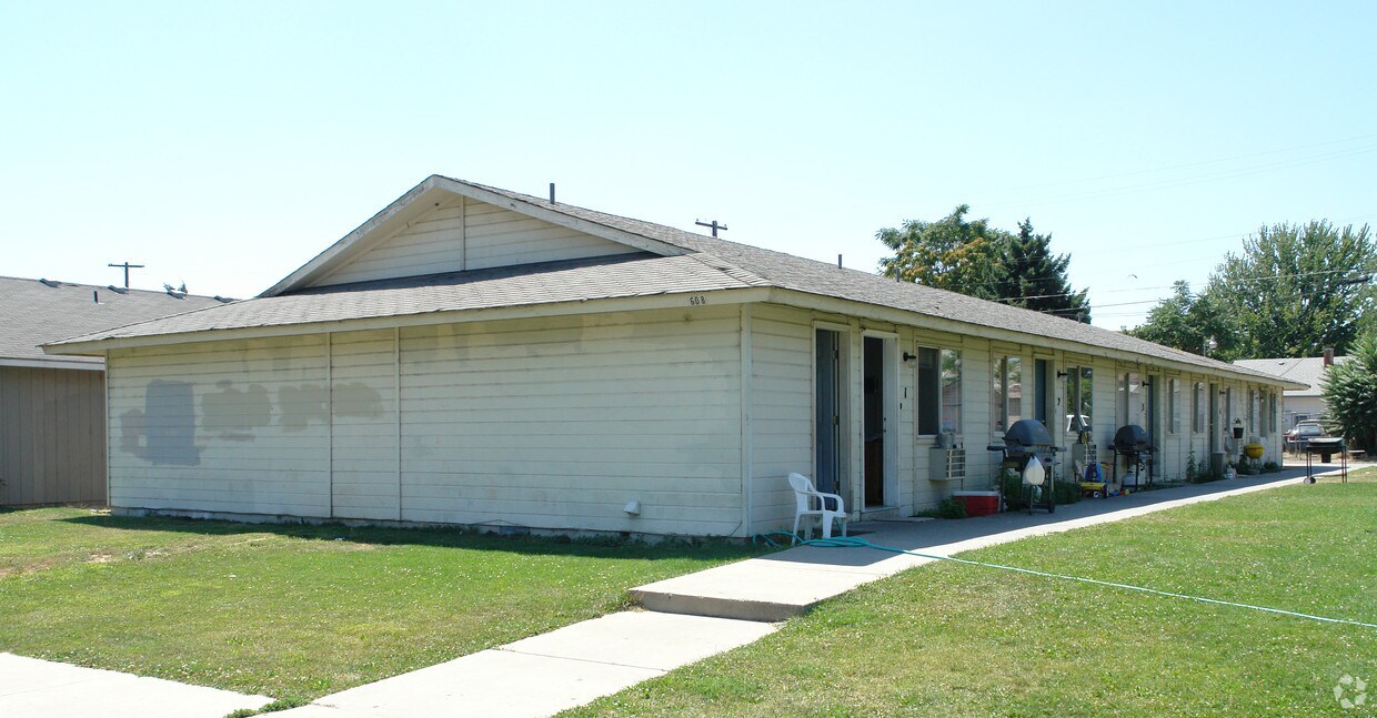 Primary Photo - 608 N 3rd St