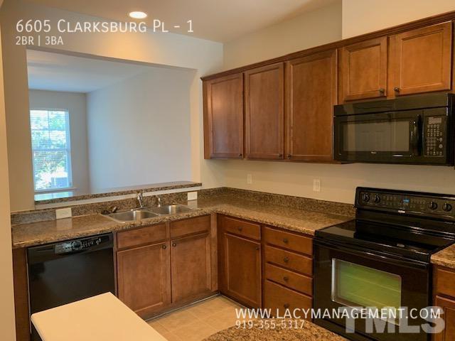 Foto del edificio - 6605 Clarksburg Pl