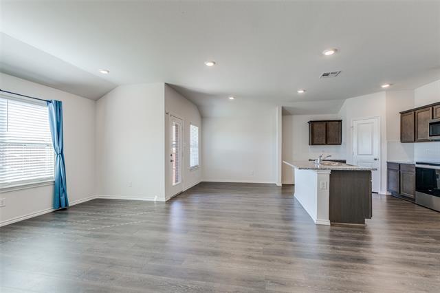 Foto del edificio - 1129 Rountree Ct